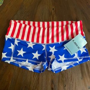 Fleo Low Rise Contour USA shorts